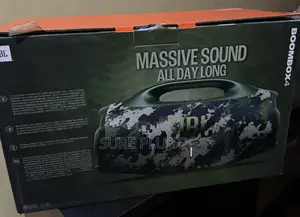 JBL Boombox 4