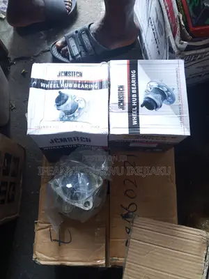 Back Hub Yaris 2008 -2017