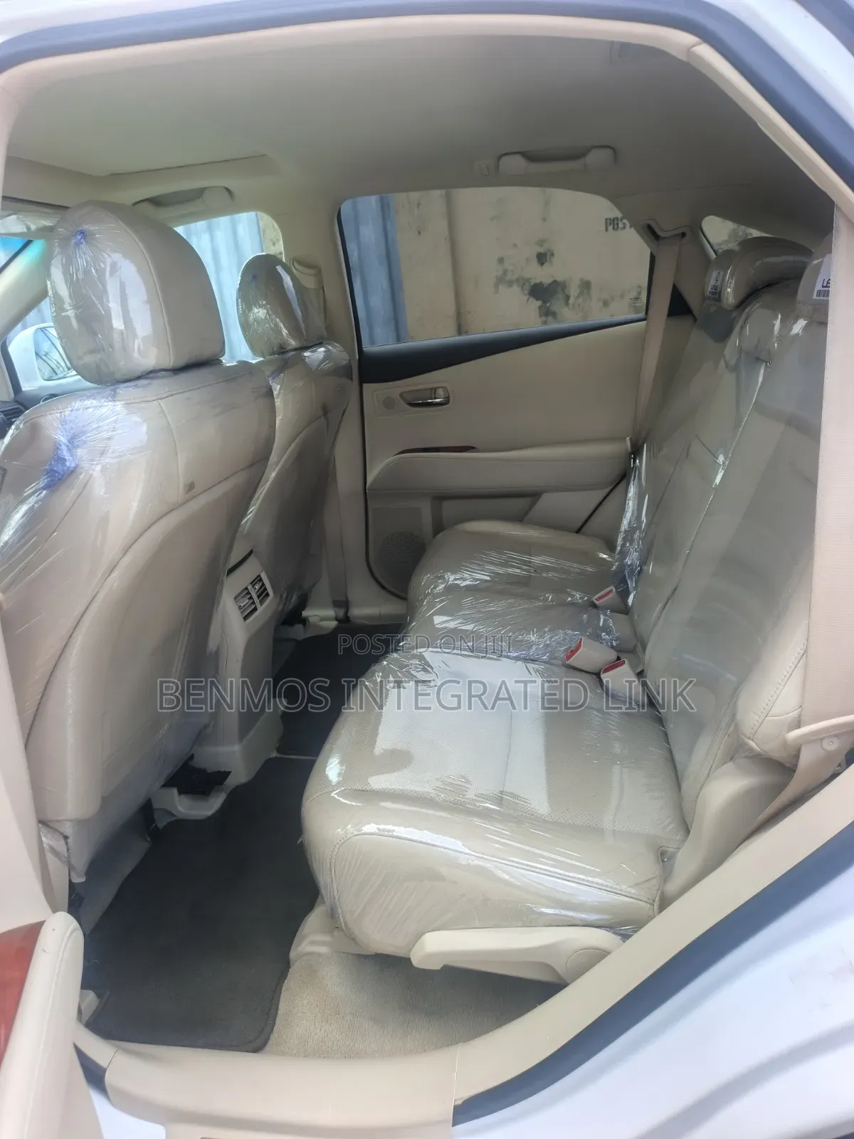 Lexus RX 2011 White