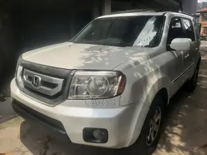 Honda Pilot 2011 White