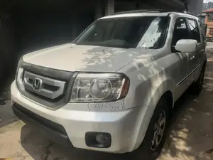 Honda Pilot 2011 White