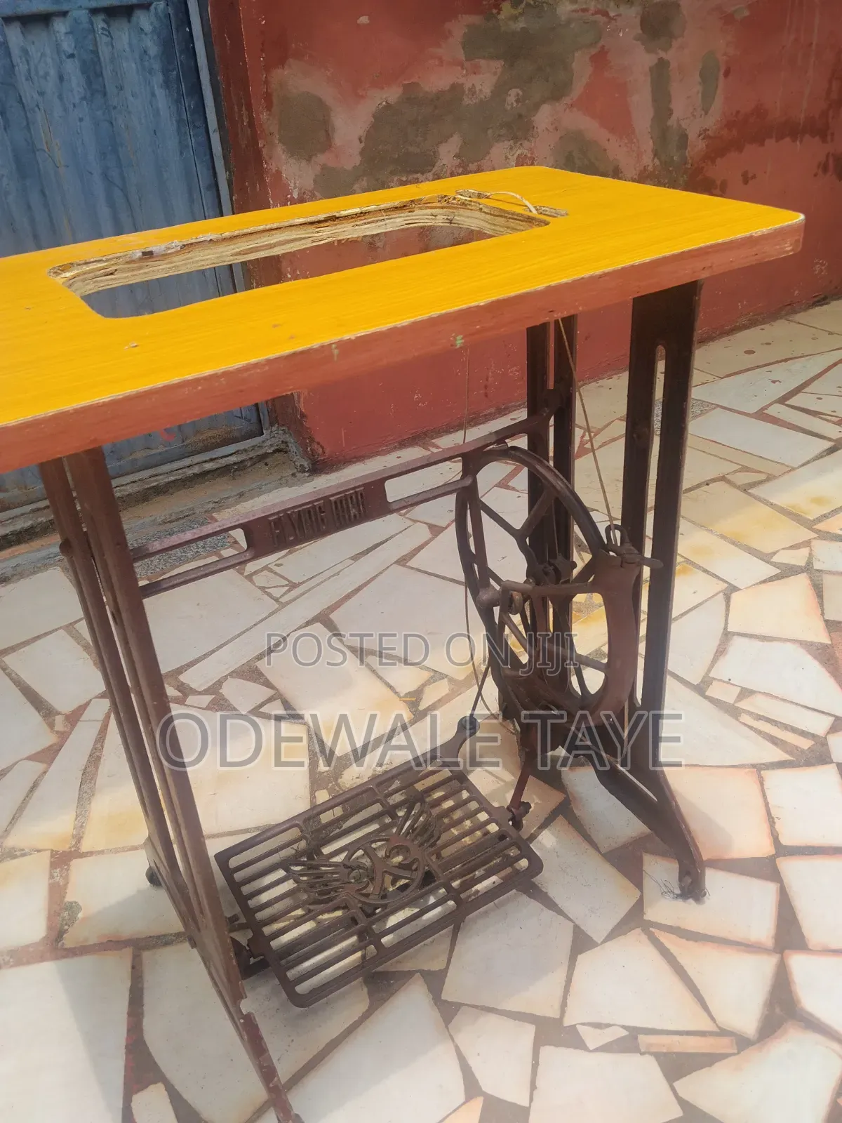 Sewing Machine Leg for Manual Machine (Black Head).