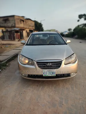 Hyundai Elantra 2008 Gold