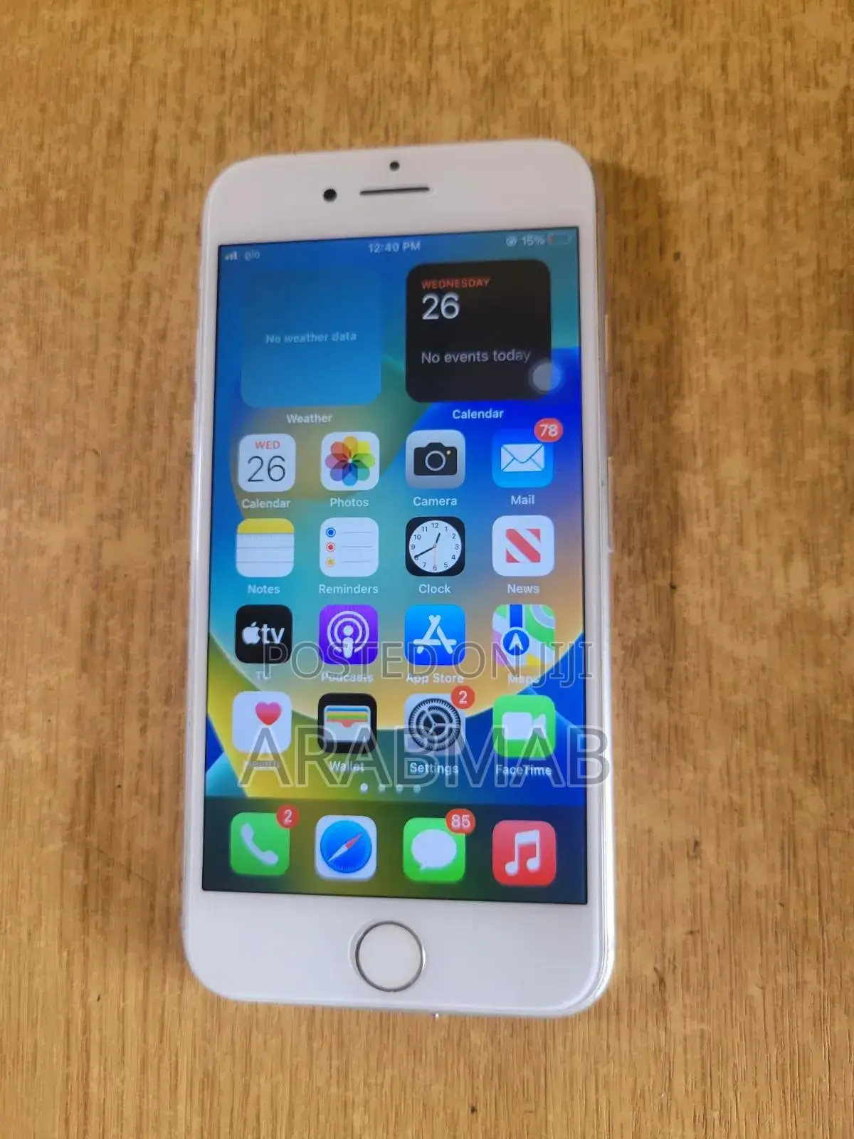 Apple iPhone 8 64 GB White