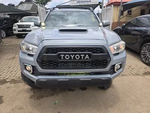 Toyota Tacoma TRD Sport 2018 Gray