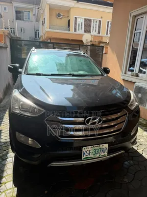 Hyundai Santa Fe 2013 Black