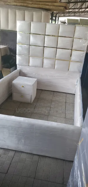 Queen Side Bed  4 and Half
