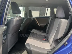 Toyota RAV4 2015 Blue
