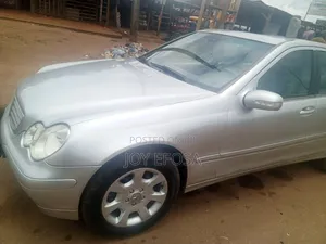 Mercedes-Benz C240 2004 Silver
