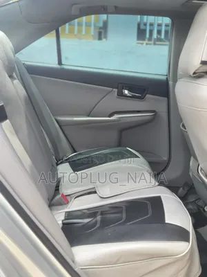 Toyota Camry 2012 Silver
