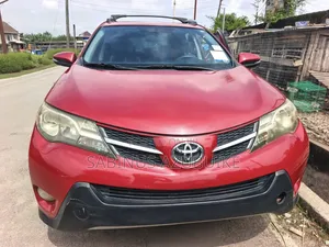 Toyota RAV4 Limited 4dr SUV AWD (2.5L 4cyl 6A) 2015 Red