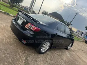 Toyota Corolla S Special Edition 4dr Sedan (1.8L 4cyl 4A) 2013 Black