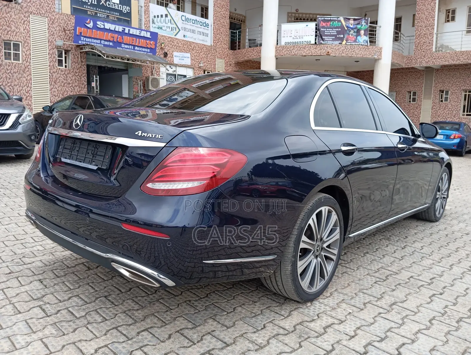 Mercedes-Benz E400 2018 Blue