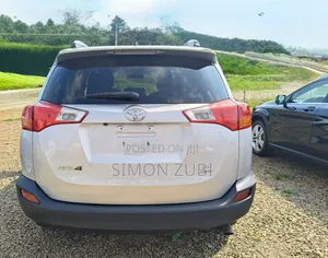 Toyota RAV4 2015 Silver