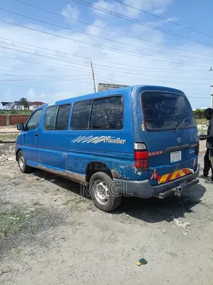 Mini Van Quick Home, Office, Company, Pick Up & Drop Off Available