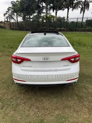 Hyundai Sonata Limited 4dr Sedan (2.4L 4cyl 6A) 2015 White