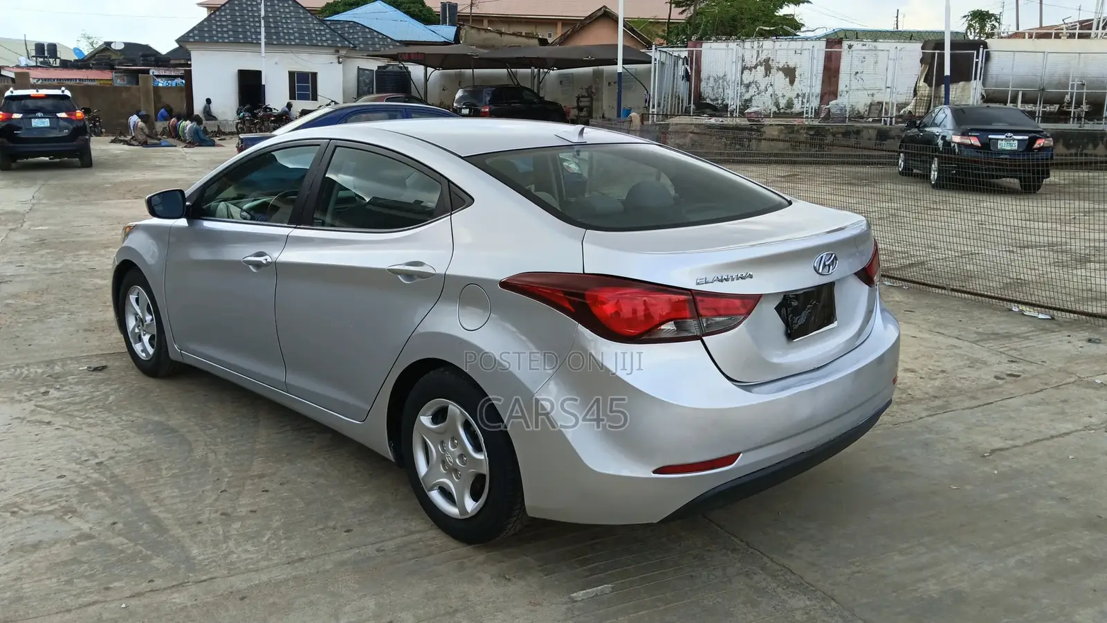 Hyundai Elantra 2014 Silver