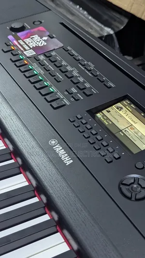 Yamaha DGX 670