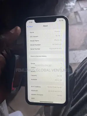Apple iPhone XR 64 GB White