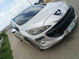 Peugeot 308 2010 Silver
