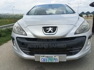Peugeot 308 2010 Silver