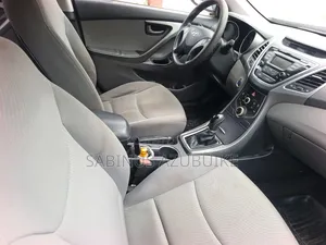 Hyundai Elantra Limited 4dr Sedan (1.8L 4cyl 6A) 2015 Brown