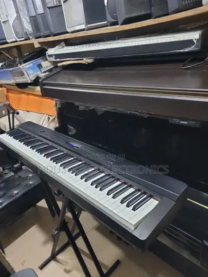 Casio Px 330