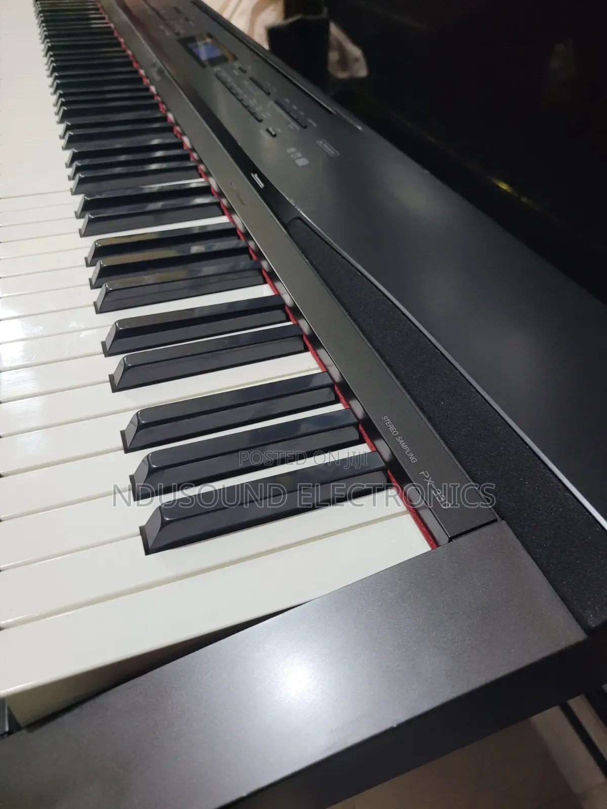 Casio Px 330