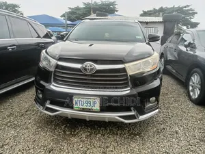 Toyota Highlander Limited 4dr SUV (3.5L 6cyl 6A) 2015 Black