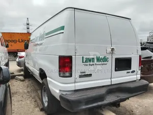 Ford E250 2012 White