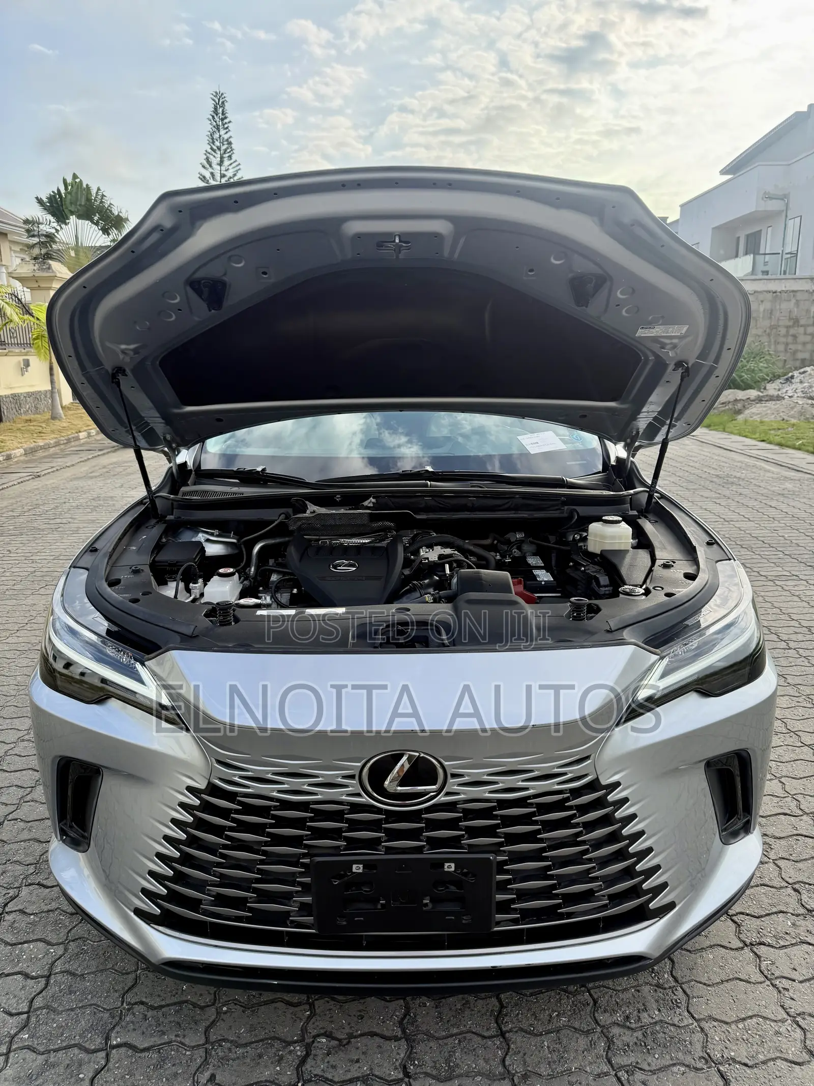 Lexus RX 350 Luxury 2023 Silver