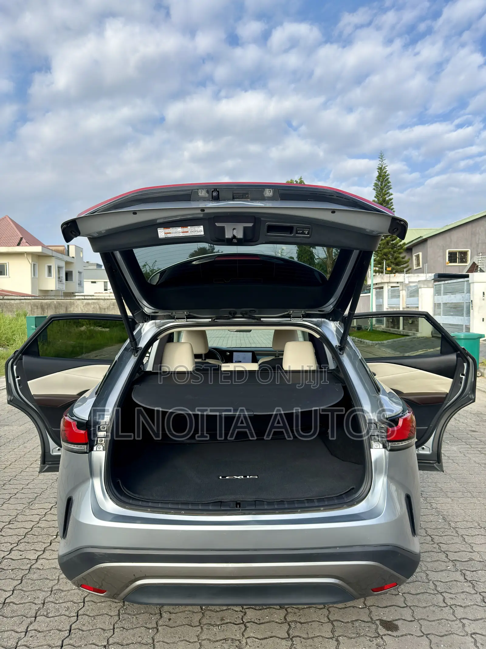 Lexus RX 350 Luxury 2023 Silver