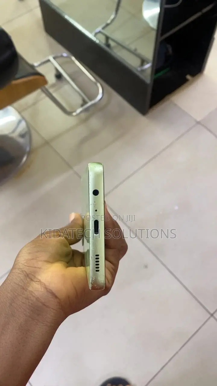 Samsung Galaxy A05 64 GB Green
