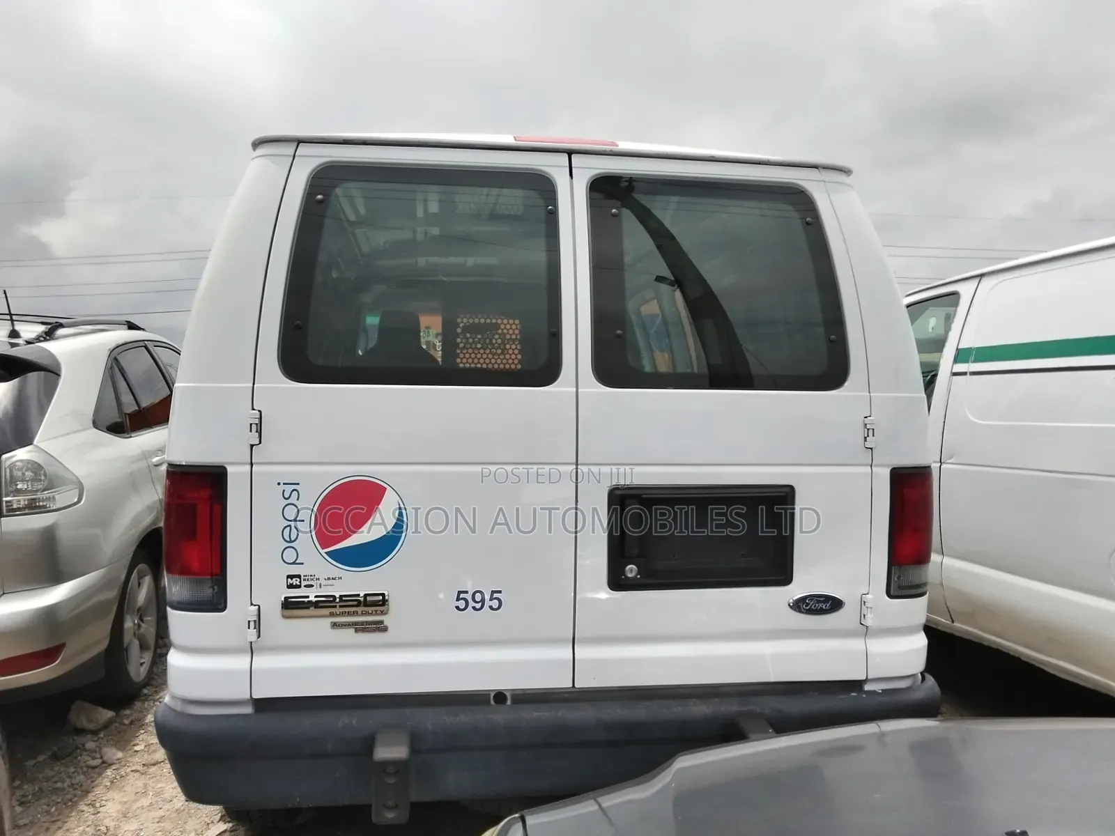 Ford E250 2013 White