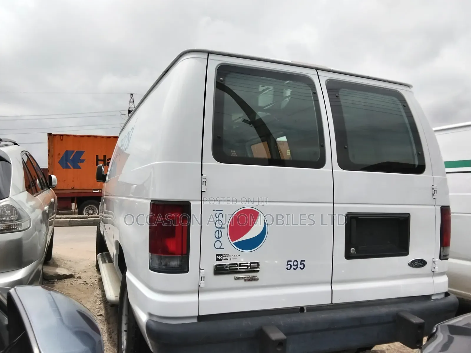 Ford E250 2013 White
