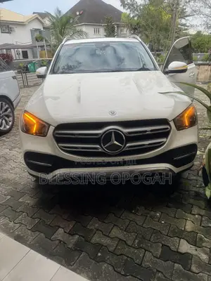 Mercedes-Benz GLE-Class GLE 350 4MATIC 2019 White