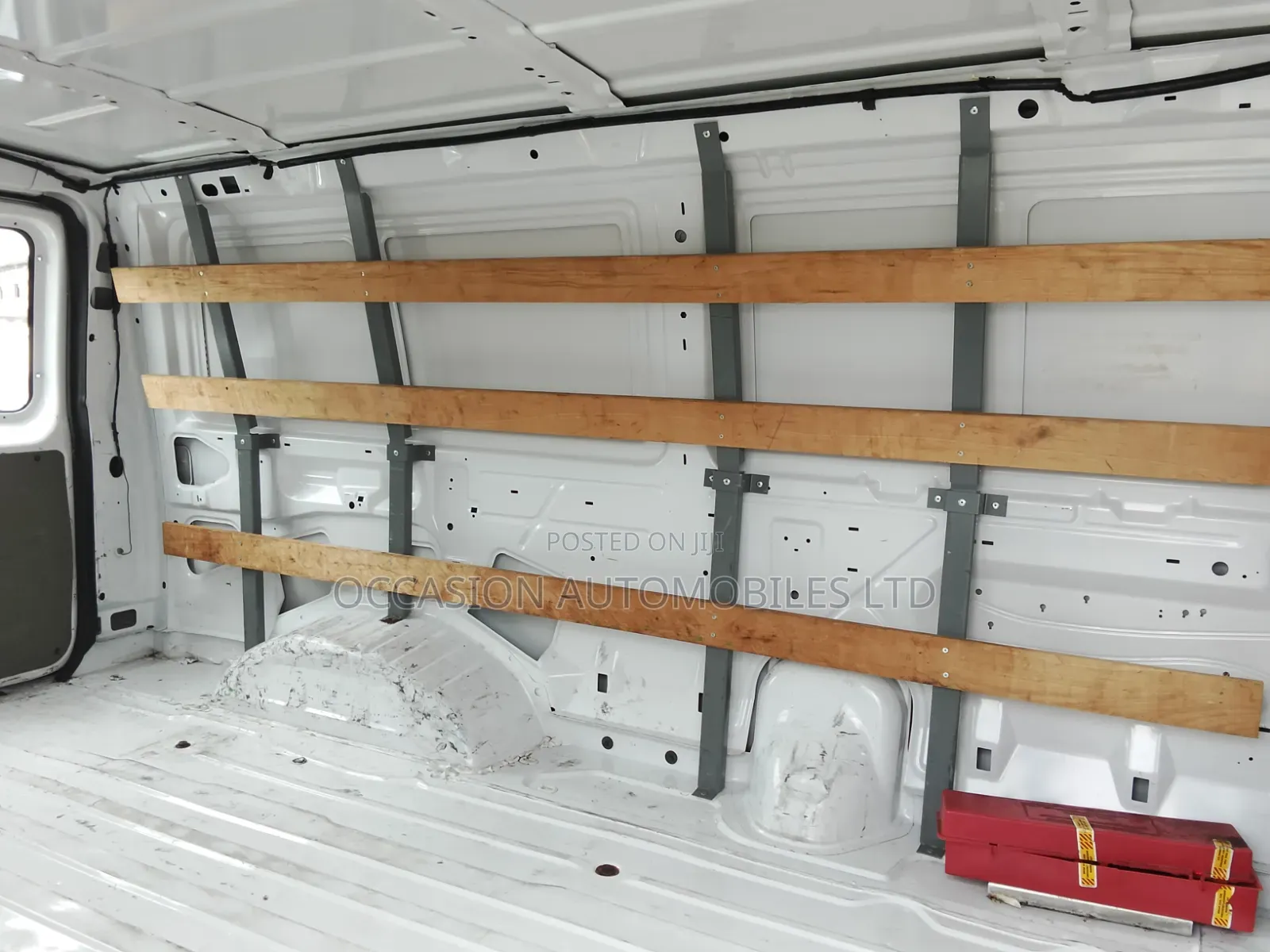 Ford E250 2013 White