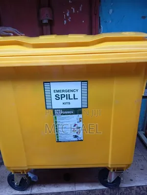 Oil Spill Kit 1,100 Litres Fully Kitted