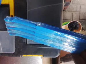 Carbide-Tipped Lathe Tool Bits or Turning Tools
