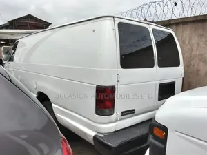 Ford E250 2010 White