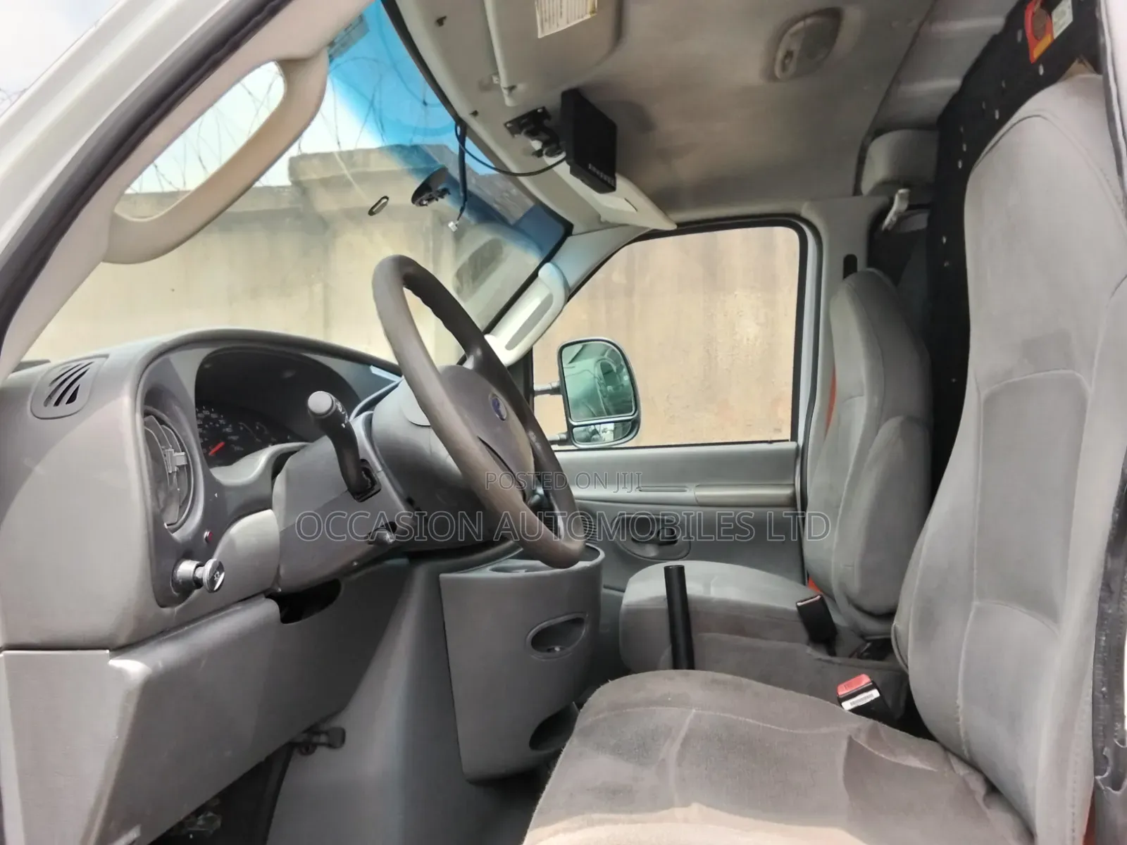 Ford E250 2010 White