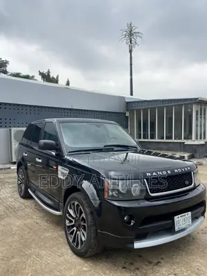 Land Rover Range Rover Sport Supercharged 4x4 (5.0L 8cyl 6A) 2010 Black