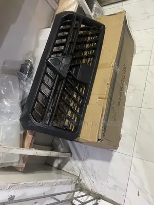 Mitsubishi L200 2025 Front Grille Available