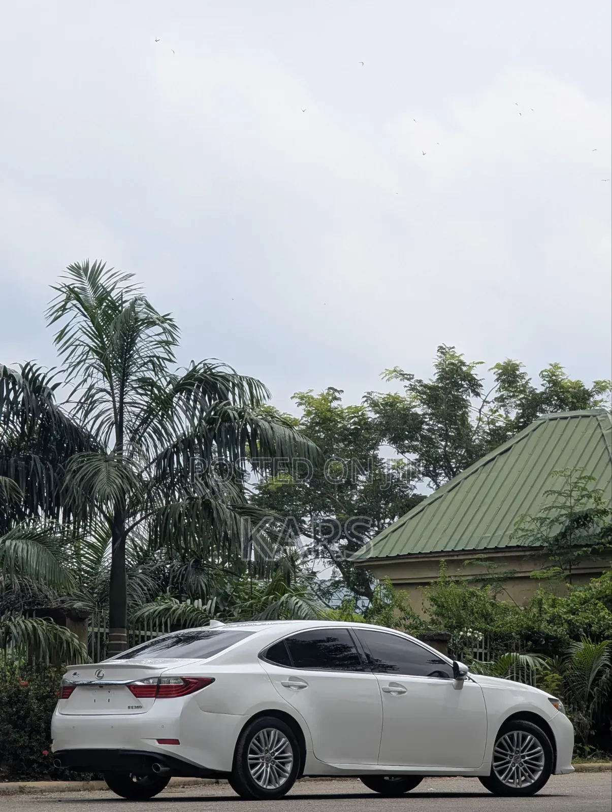 Lexus ES 2015 White