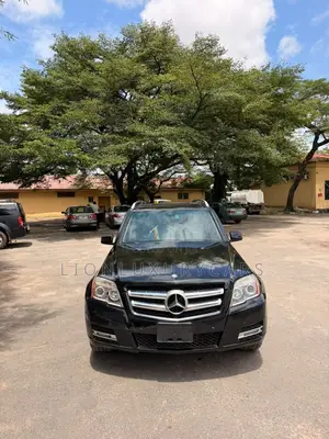 Mercedes-Benz GLK-Class 2010 Black
