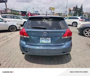 Toyota Venza 2010 Blue