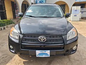 Toyota RAV4 LE AWD (2.5L 4cyl 6A) 2013 Black