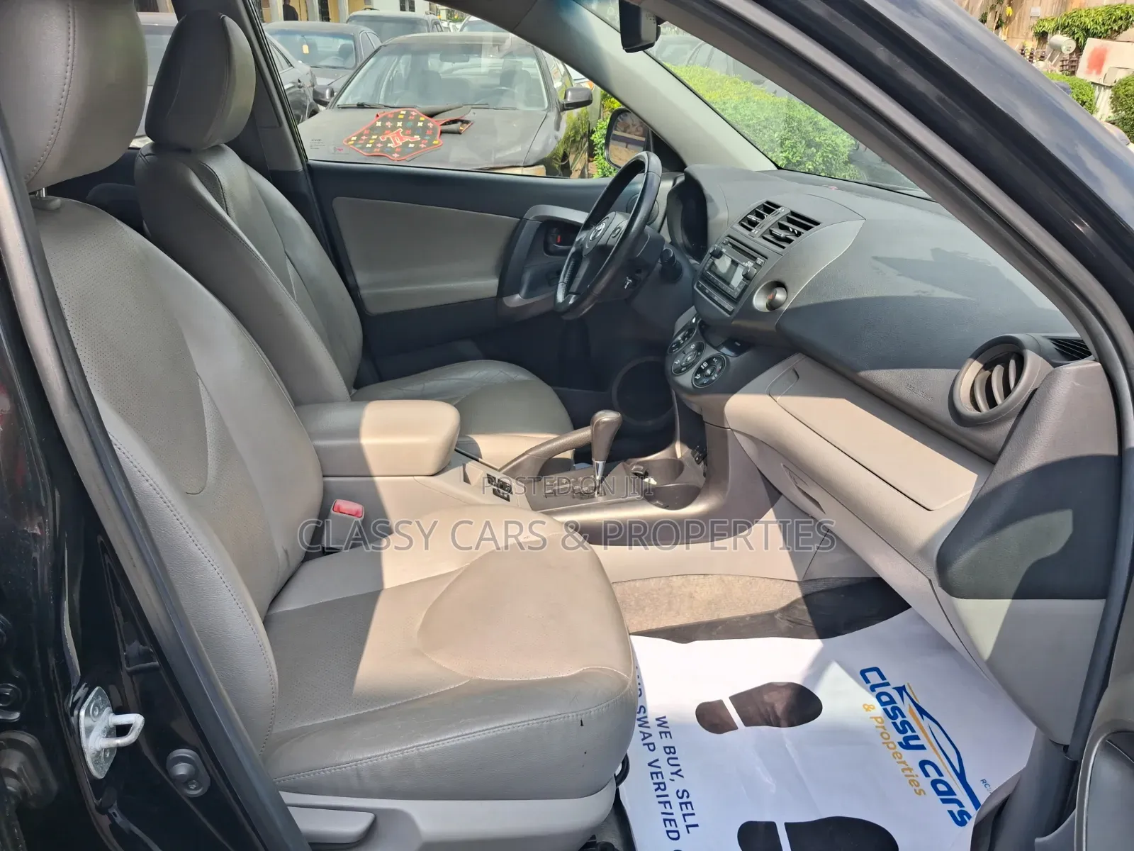 Toyota RAV4 LE AWD (2.5L 4cyl 6A) 2013 Black