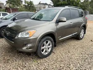 Toyota RAV4 Limited V6 4x4 2009 Brown