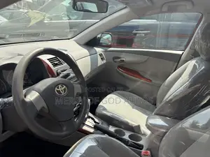 Toyota Corolla 2010 Red